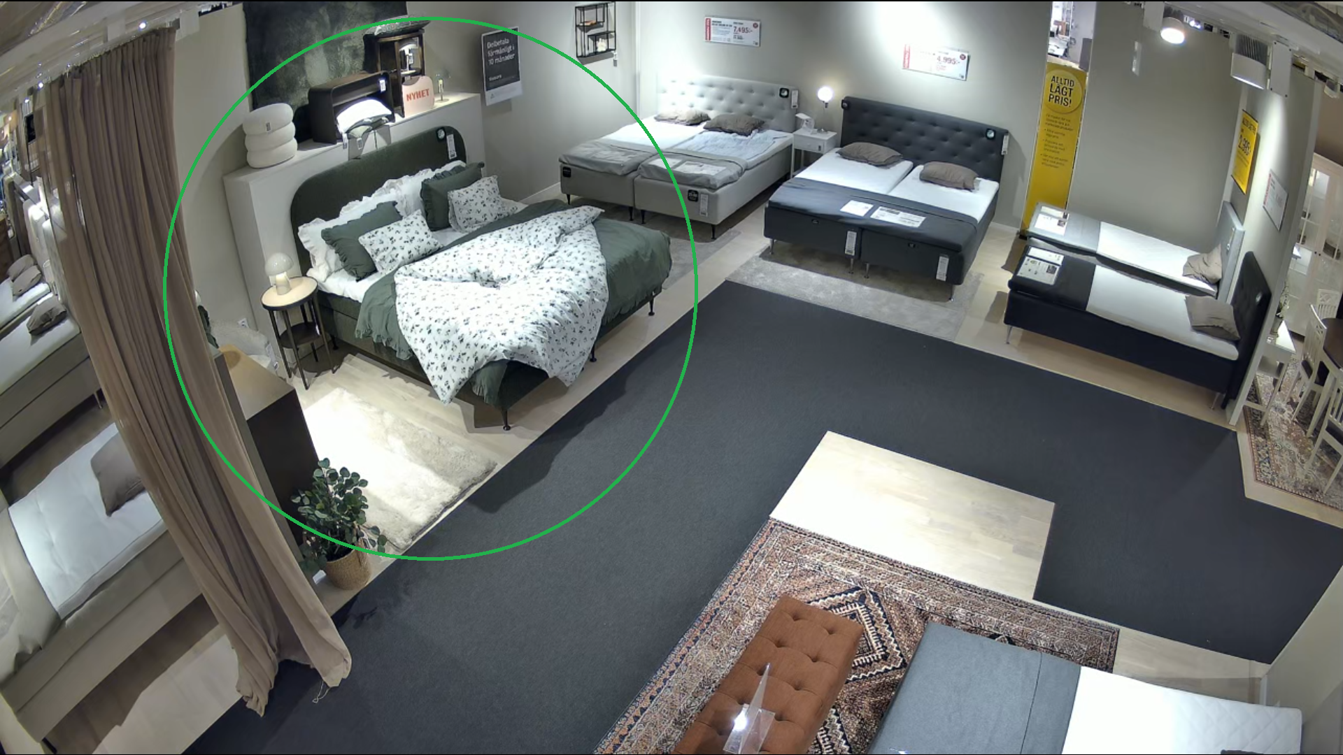 Circled view — bed area